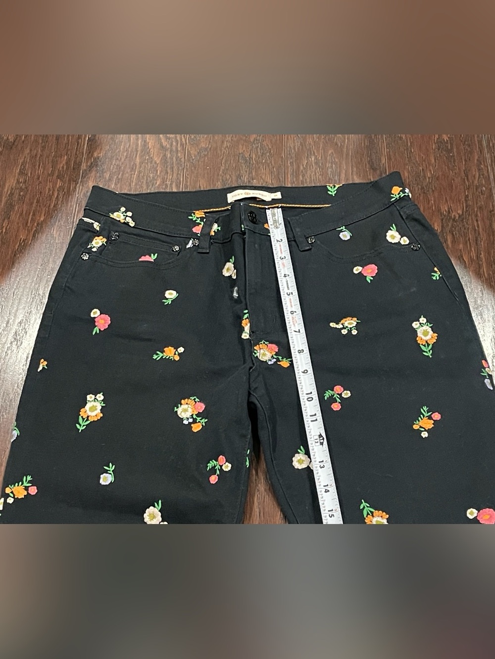 TORY BURCH Brindle Black Floral Embroidered Denim Jeans Pant size 29 - Picture 4 of 8